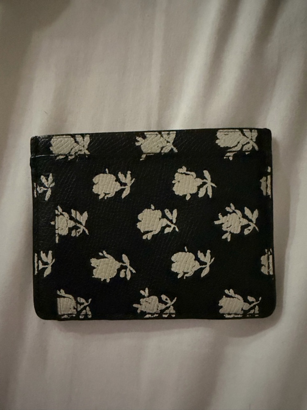 RARE - Coach - Badlands Floral Roses - Black White - Card Case - Wallet - Holder - Picture 2 of 2